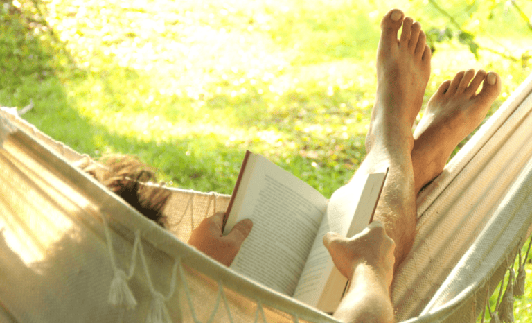 How to Build a Daily Self-Care Routine to Manage Stress and Improve Mental Health